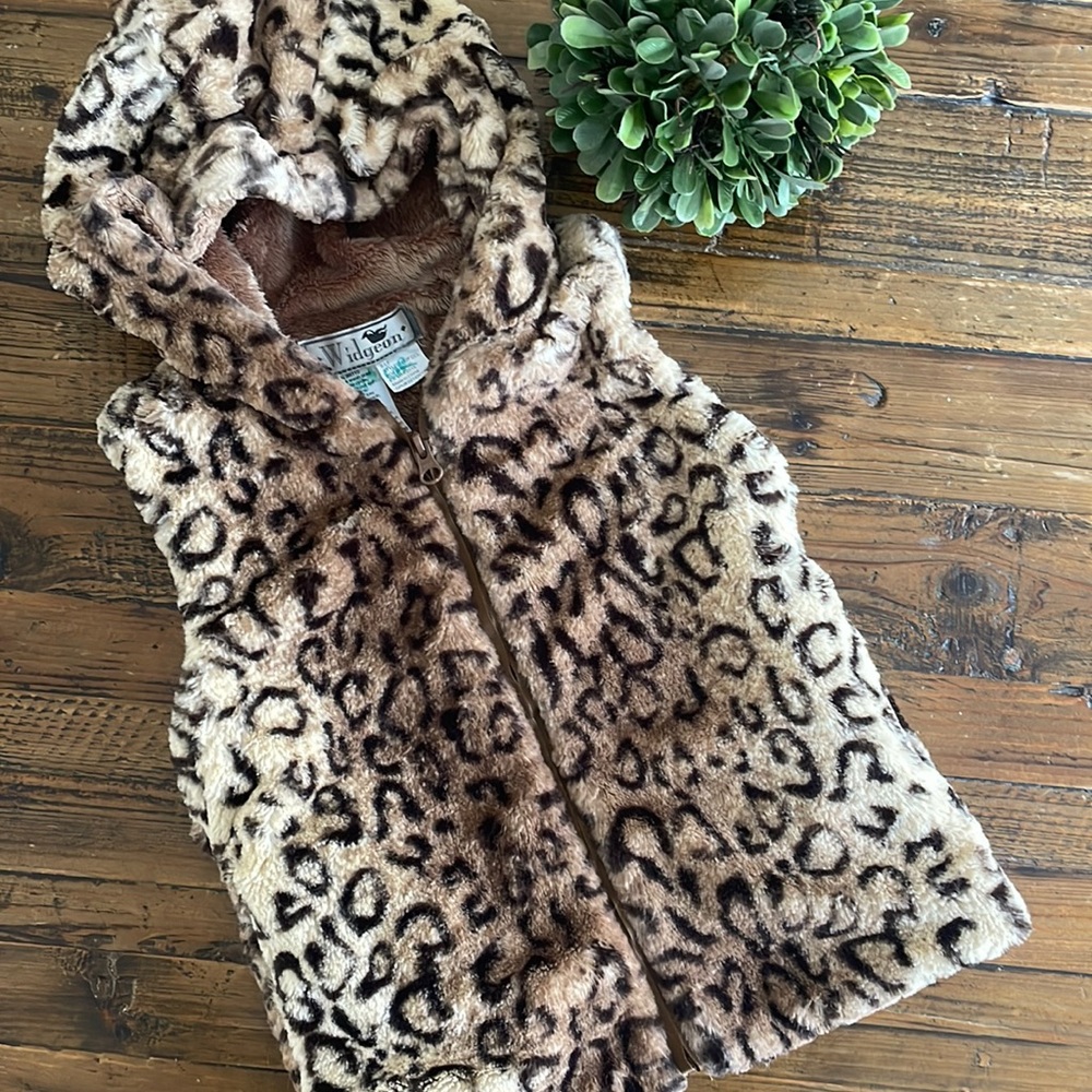 Adorable Girls Vest